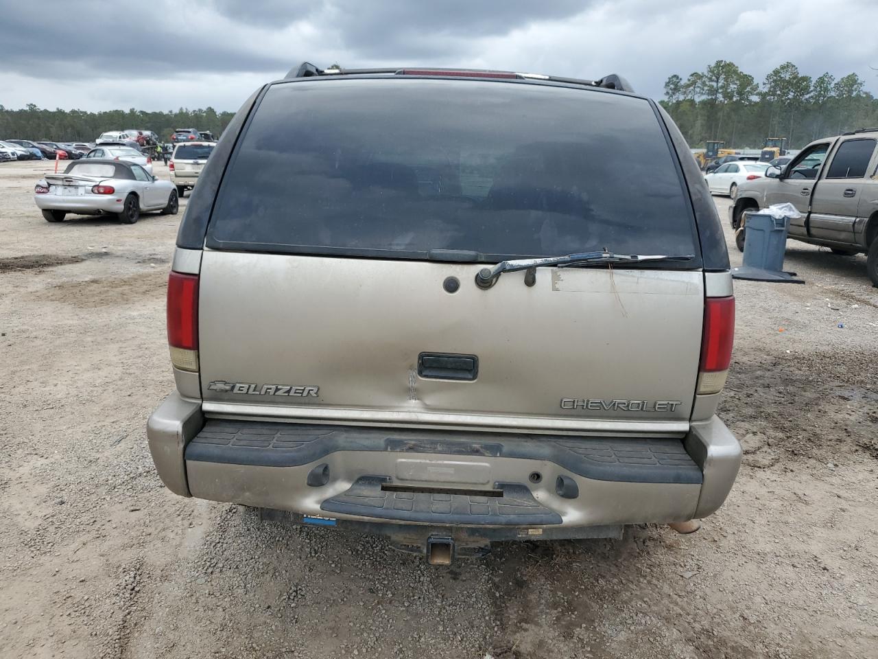 2000 Chevrolet Blazer VIN: 1GNCS13W4Y2165750 Lot: 78346644