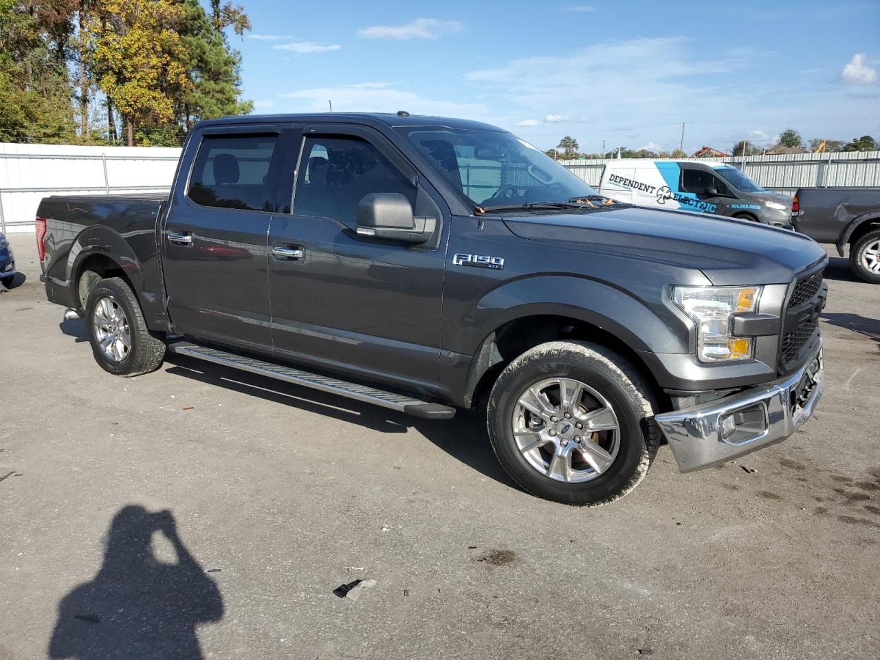 2016 Ford F-150 - Image 4