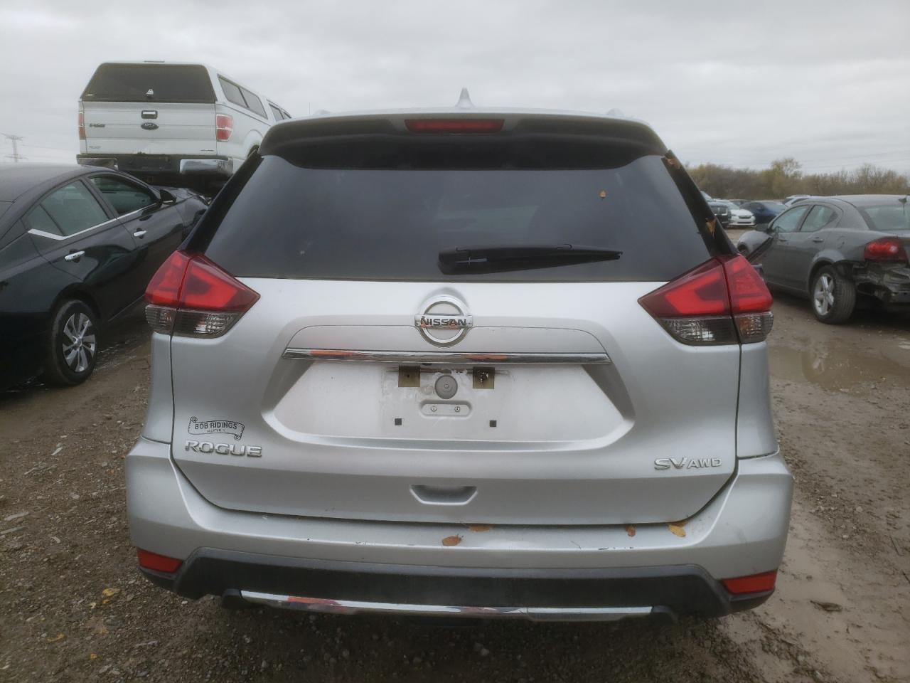 2017 Nissan Rogue S VIN: KNMAT2MVXHP525924 Lot: 79192144