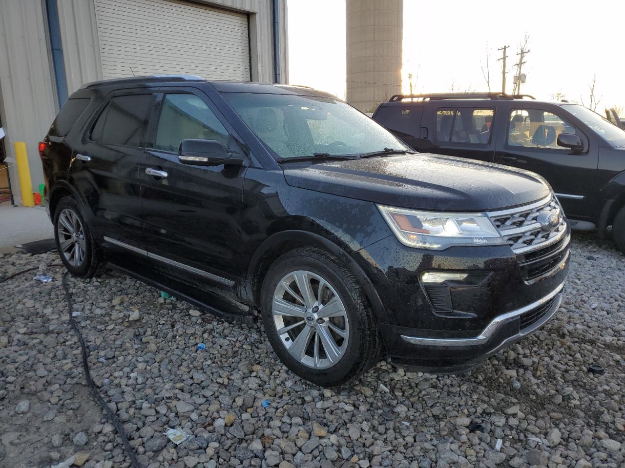 2018 Ford Explorer - Image 4