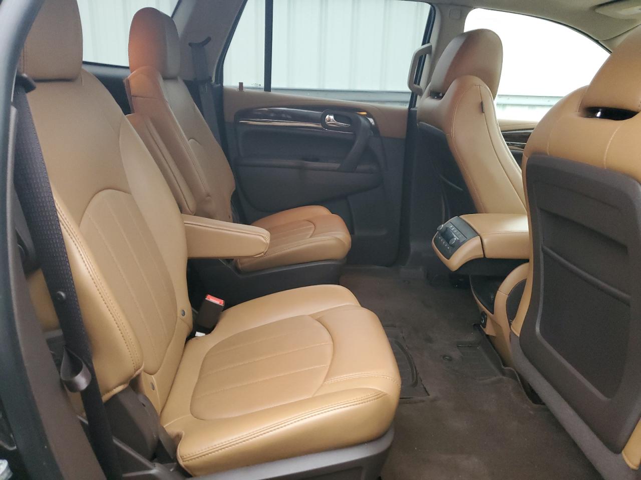 2017 Buick Enclave - Image 12