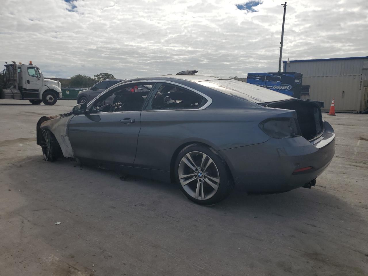 VIN WBA4W3C5XKAF92075 2019 BMW 4 SERIES no.2