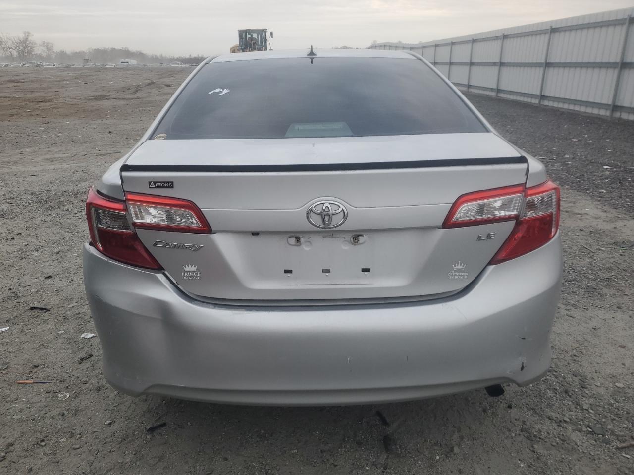 2014 Toyota Camry L VIN: 4T1BF1FK5EU382494 Lot: 82828374