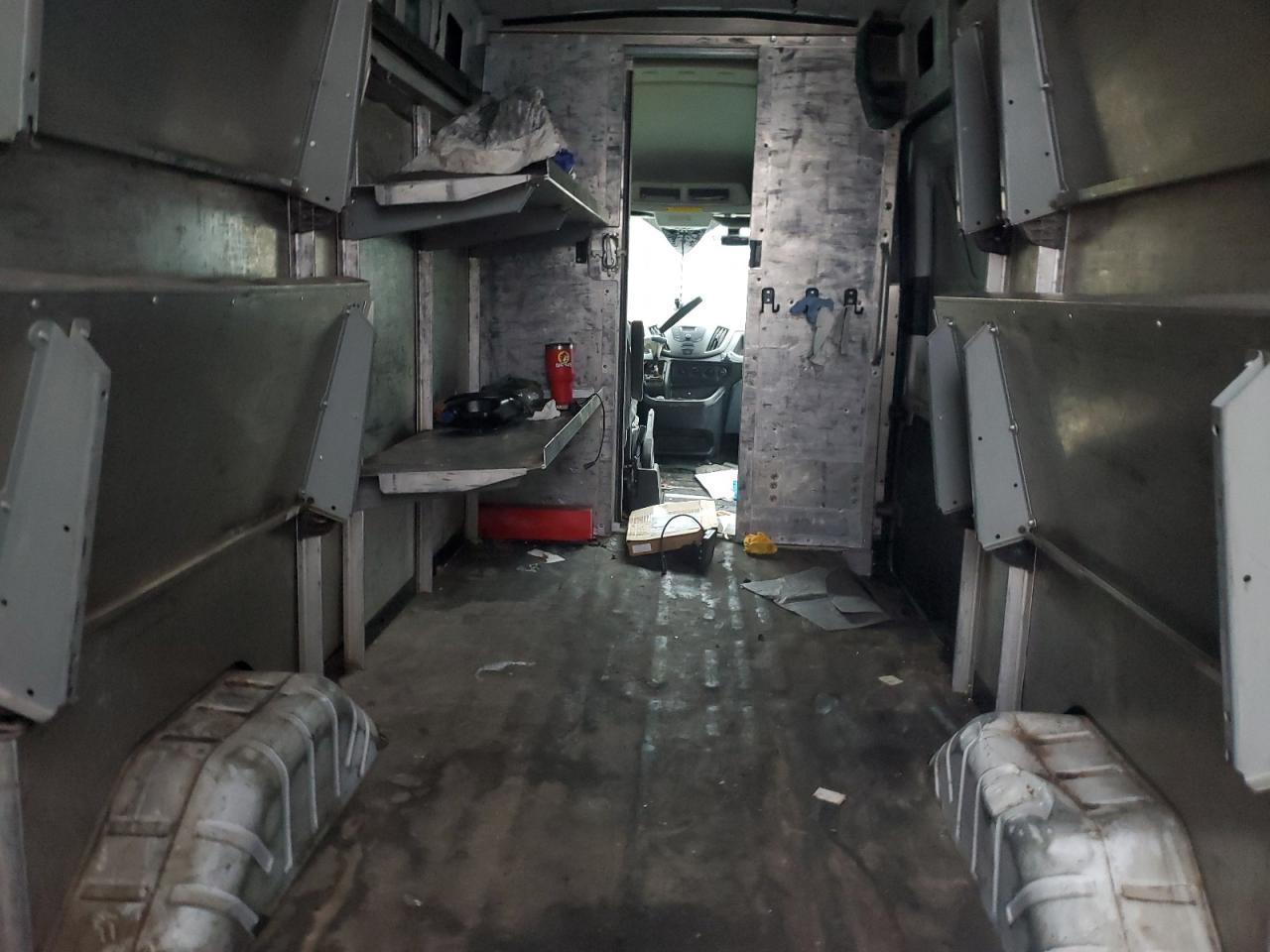 2017 Ford Transit - Image 10