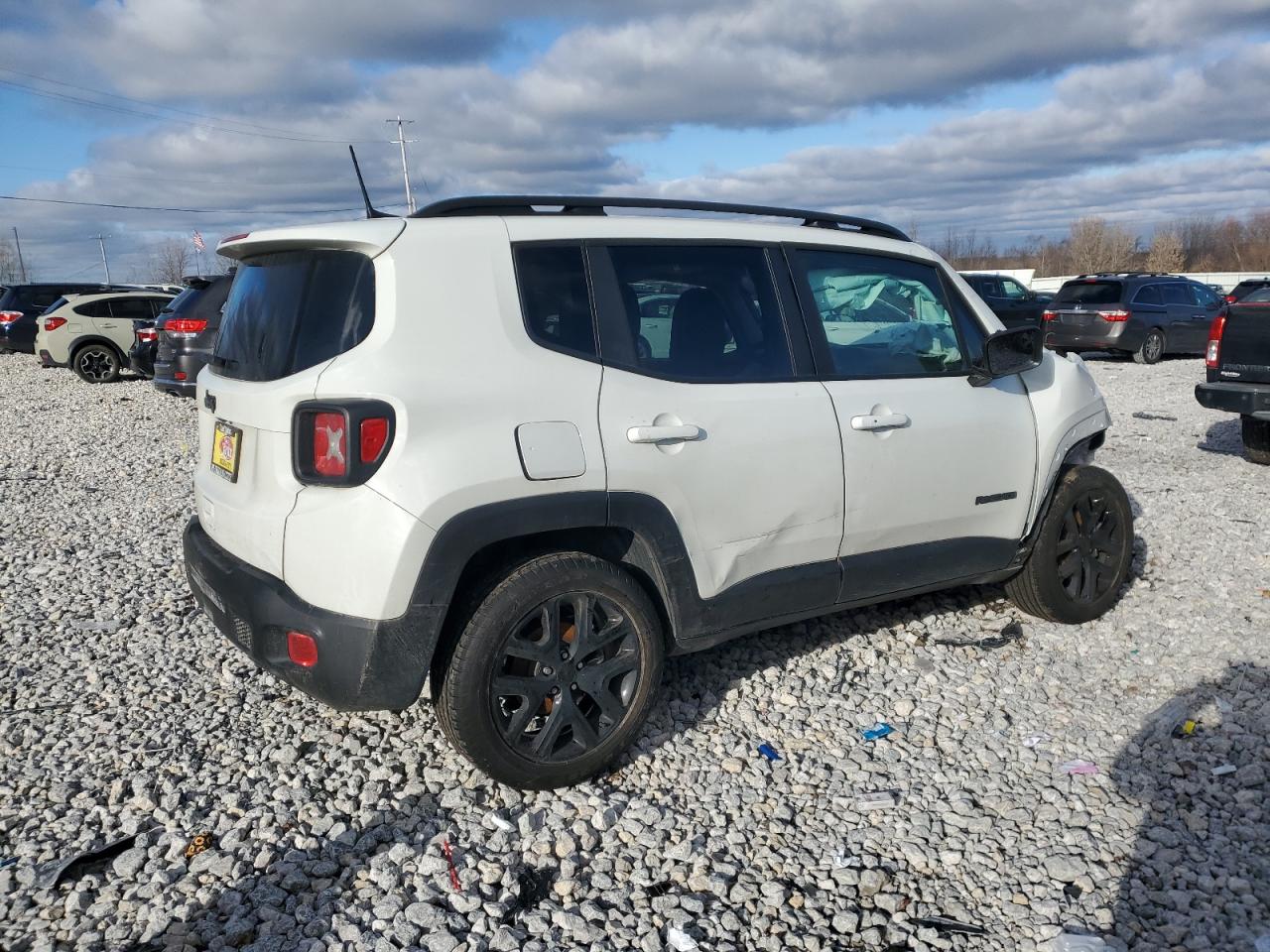 VIN ZACNJDE14PPP18907 2023 JEEP RENEGADE A no.3