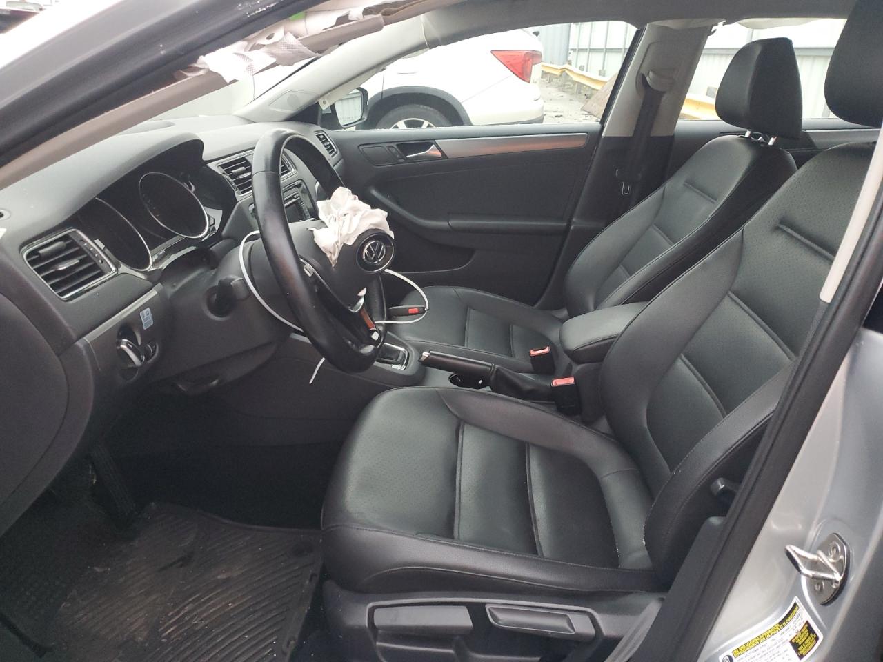 2015 Volkswagen Jetta - Image 7