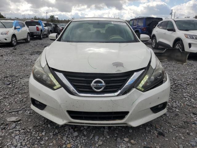  NISSAN ALTIMA 2016 Белы