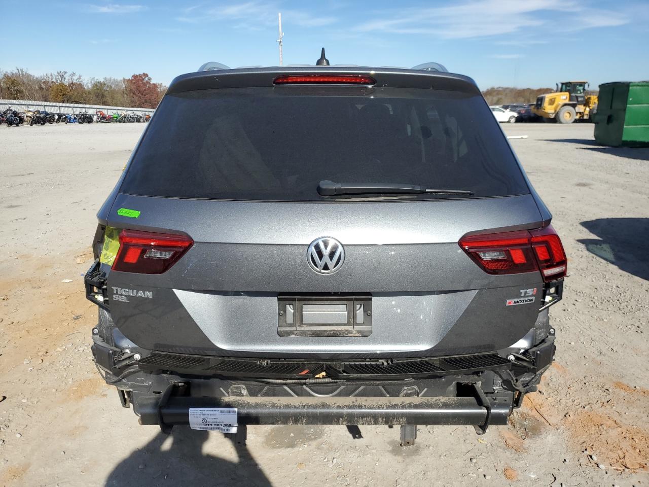 2018 Volkswagen Tiguan - Image 6