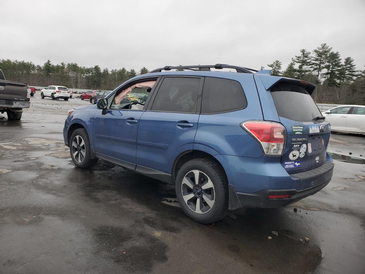 2017 Subaru Forester - Image 2