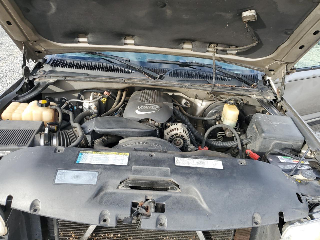2001 Chevrolet Silverado - Image 13