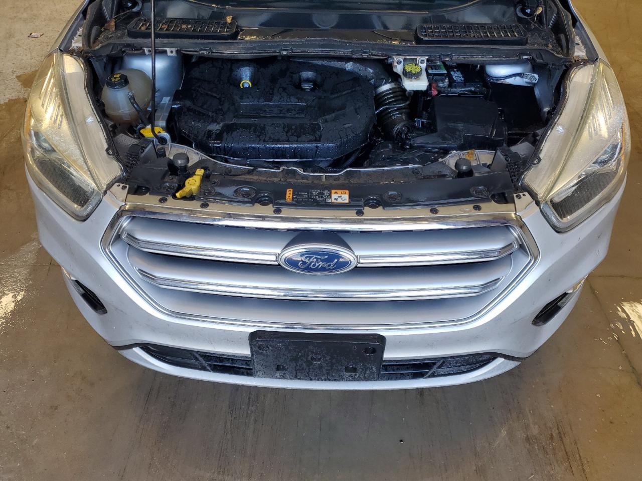 VIN 1FMCU0J97HUE94047 2017 FORD ESCAPE no.12