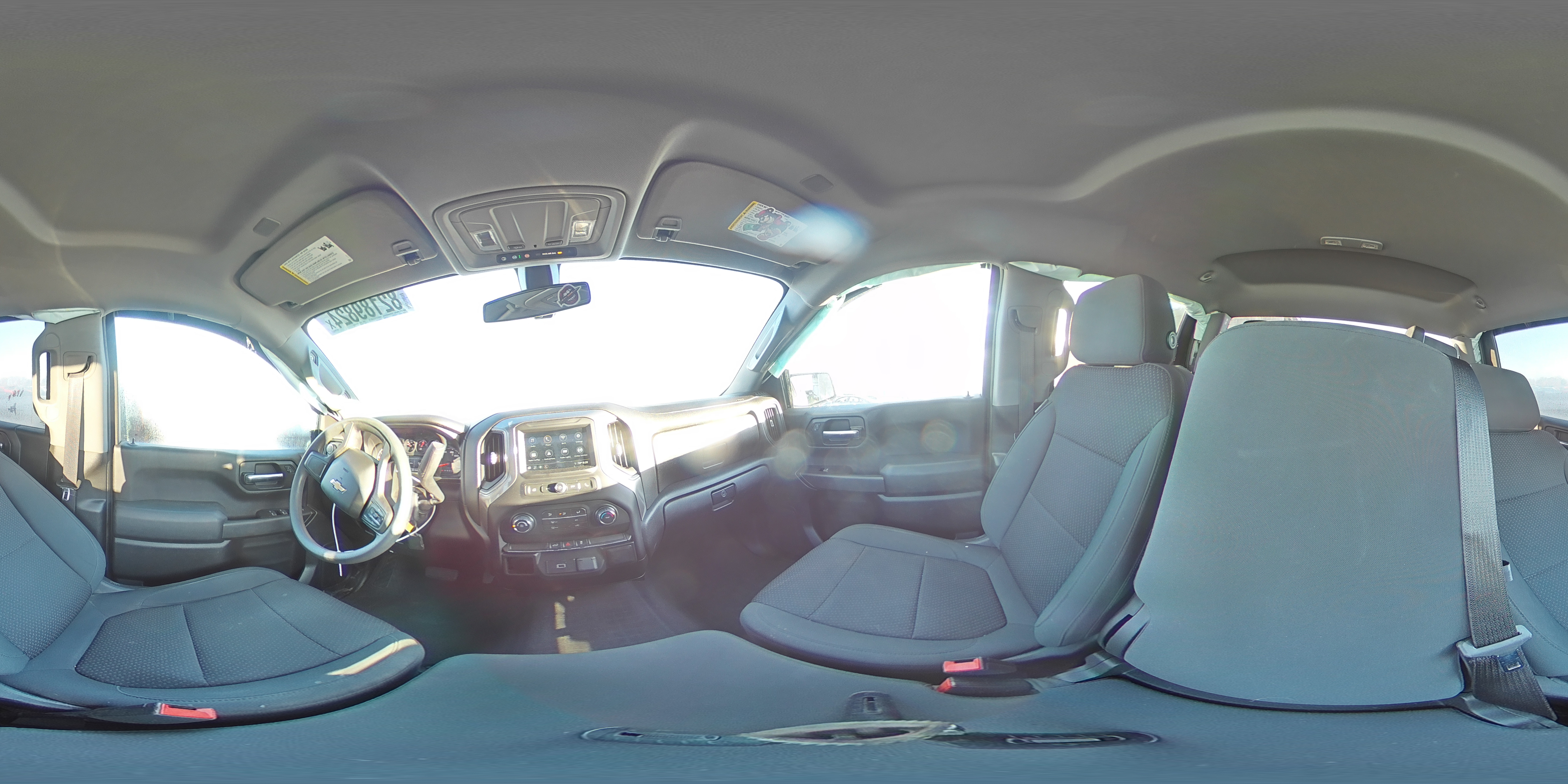 2019 Chevrolet Silverado - Image 13