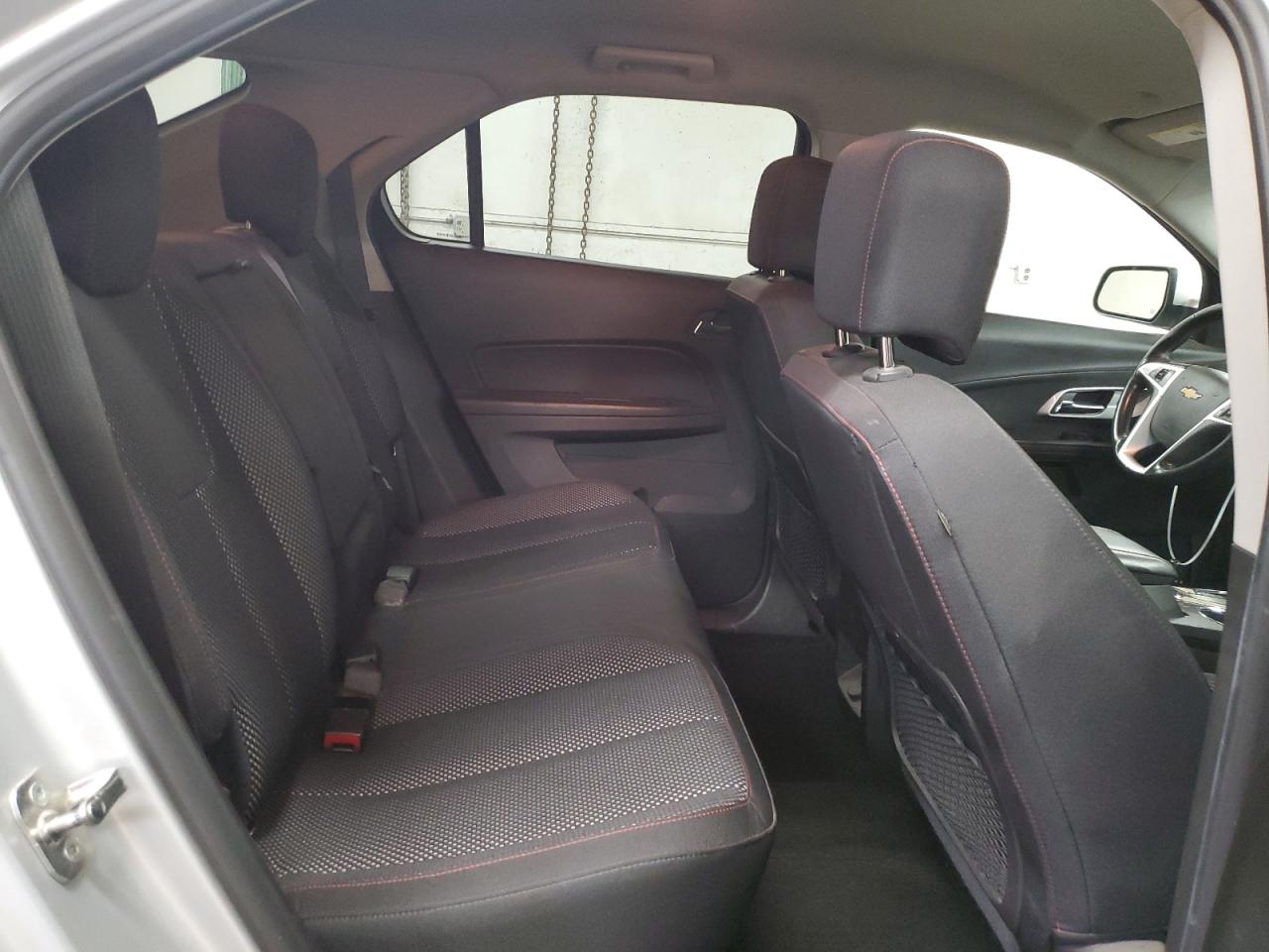 2015 Chevrolet Equinox - Image 11