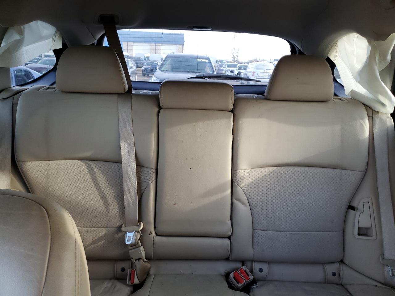 2017 Subaru Outback - Image 10