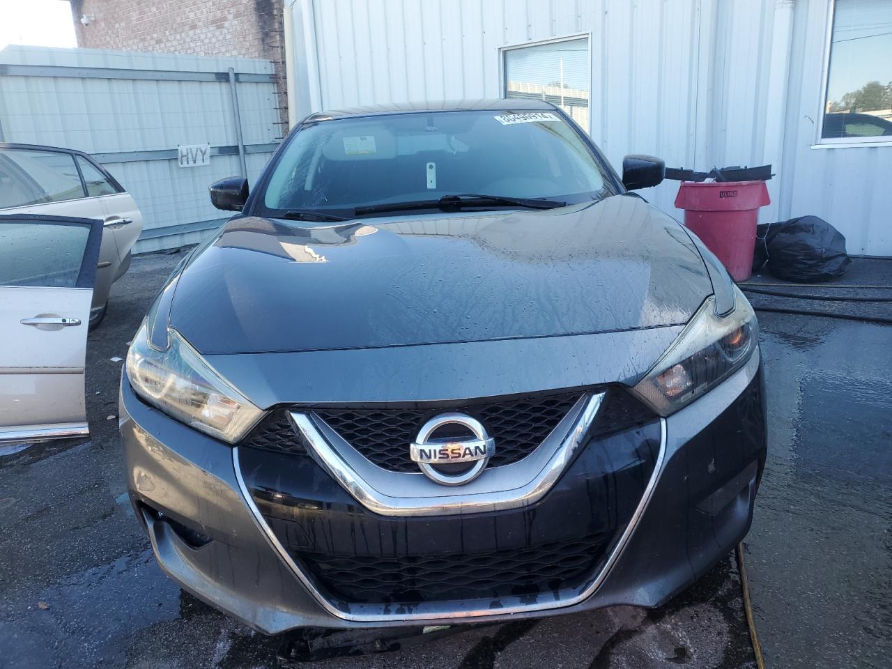 2017 Nissan Maxima - Image 5