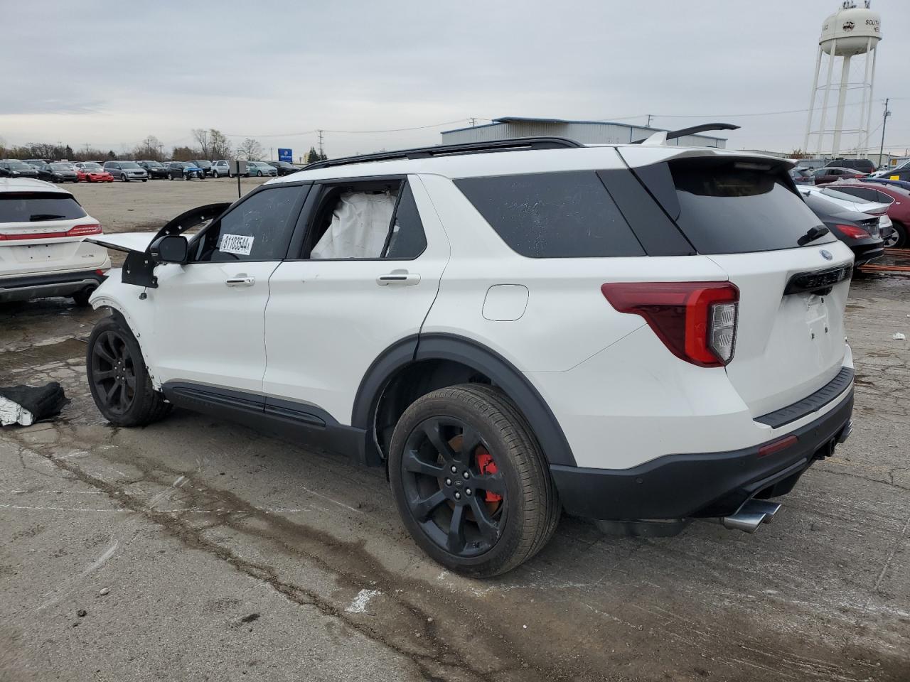 2020 Ford Explorer - Image 2