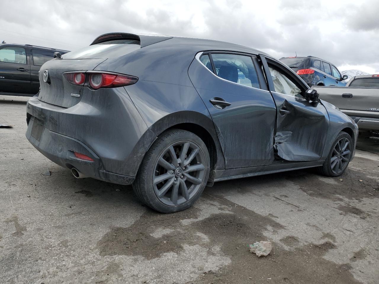 2021 Mazda 3 - Image 3