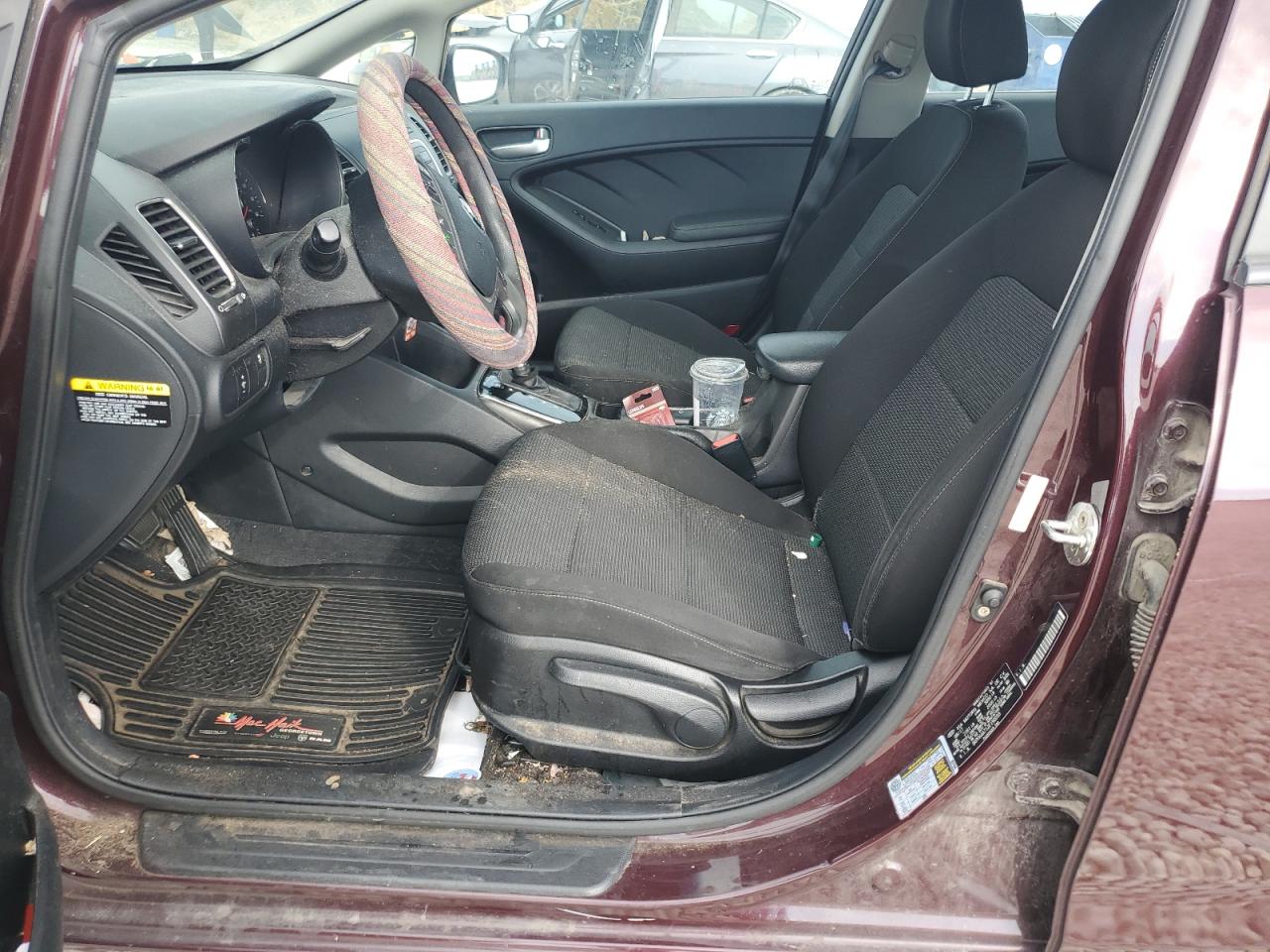 2018 Kia Forte - Image 7