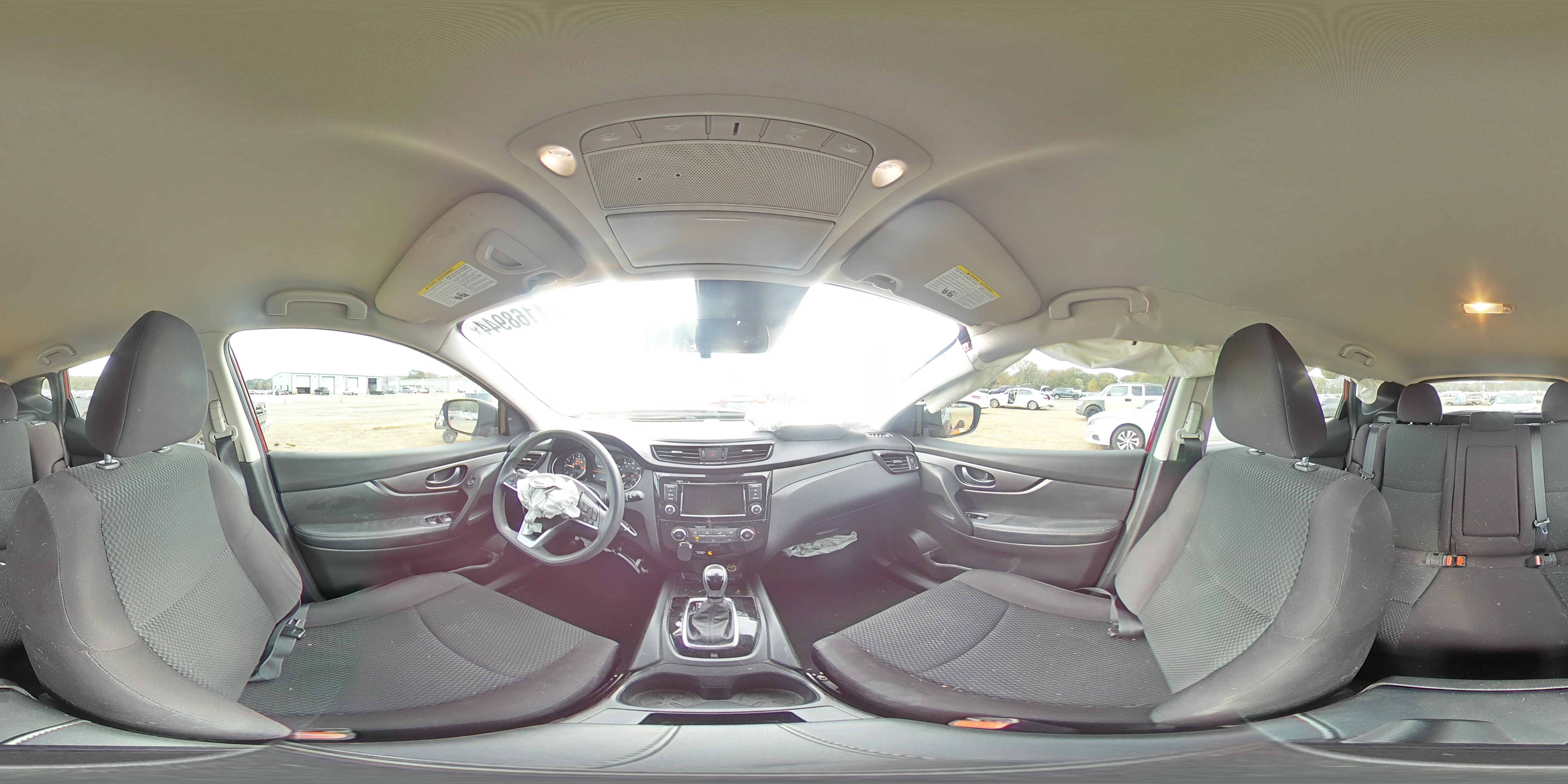 2020 Nissan Rogue - Image 14
