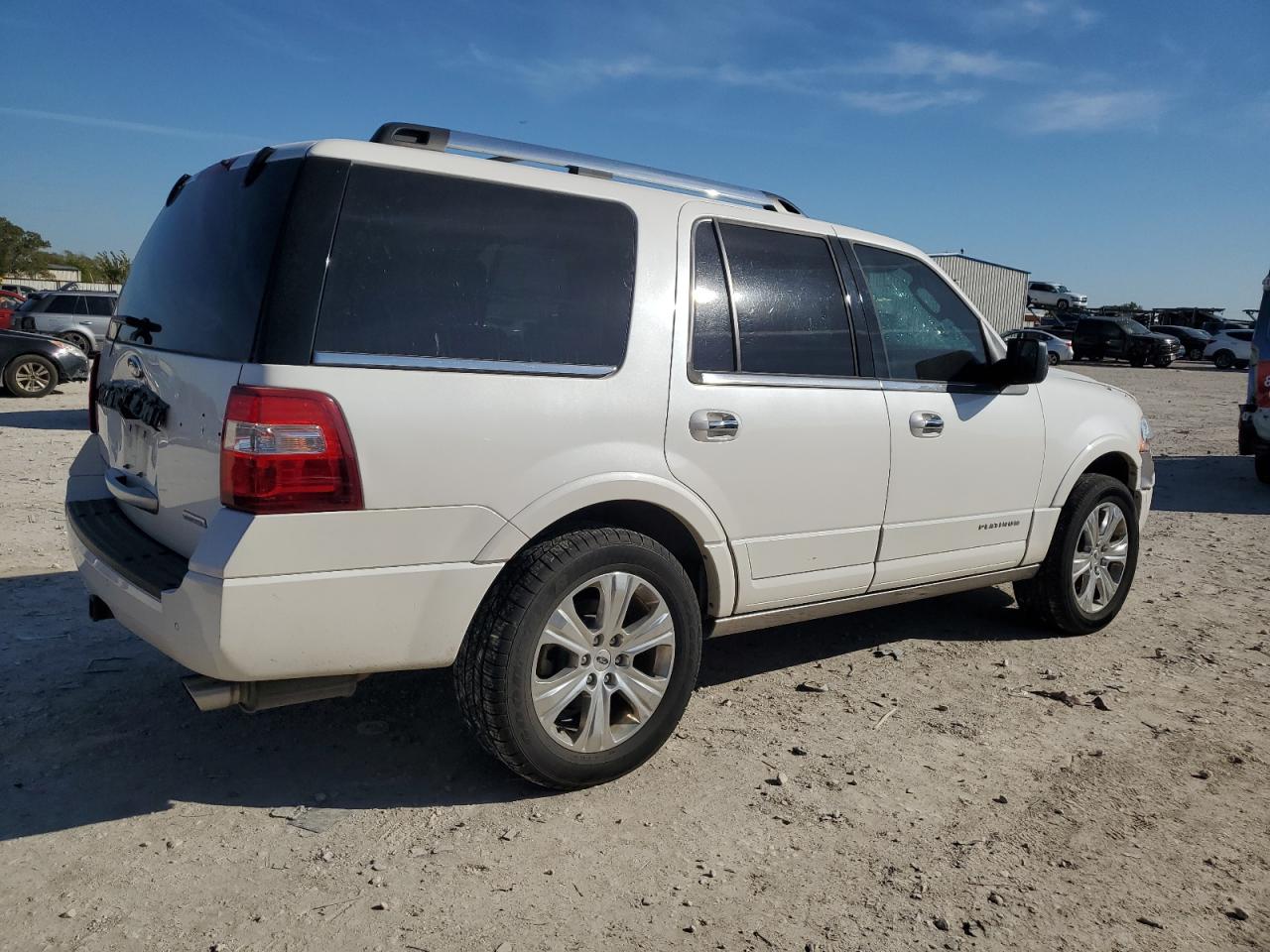 2016 Ford Expedition - Image 3