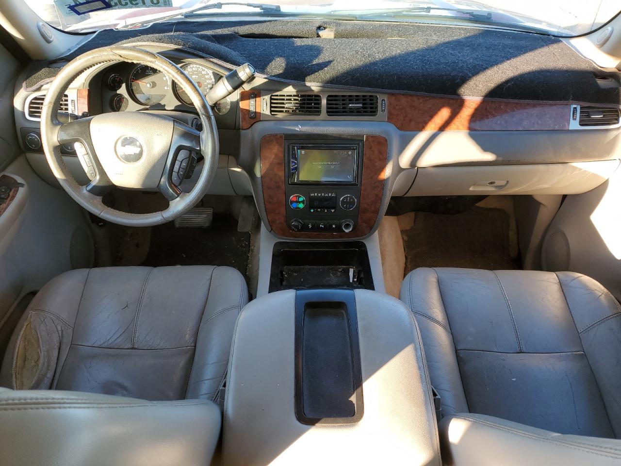 2007 Chevrolet Avalanche - Image 8