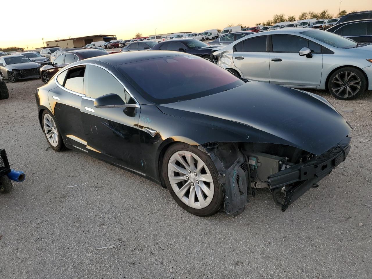 2018 Tesla Model S VIN: 5YJSA1E24JF247451 Lot: 79305584