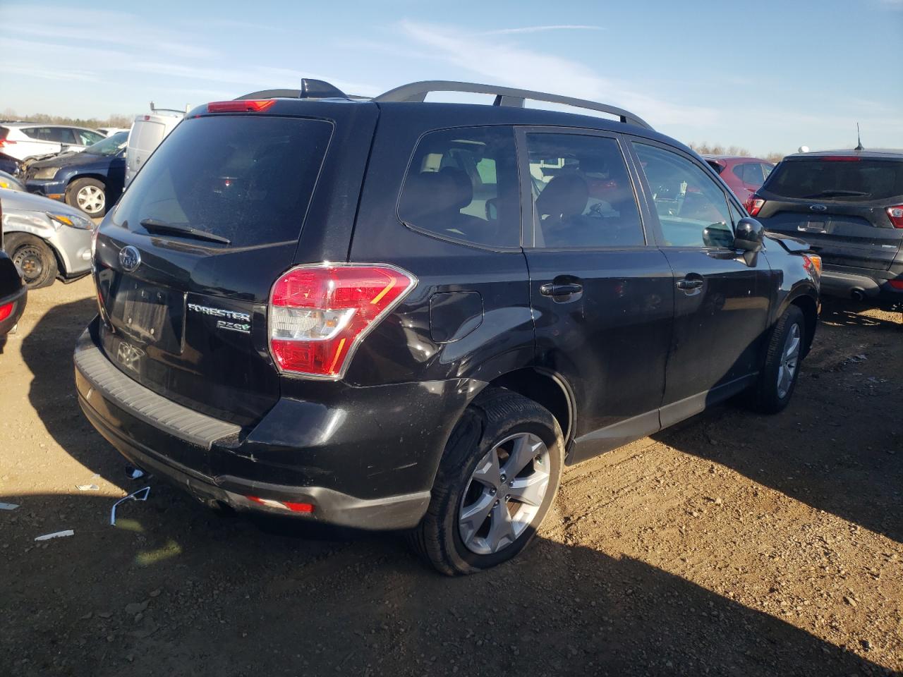 VIN JF2SJADC3GH457737 2016 SUBARU FORESTER no.3