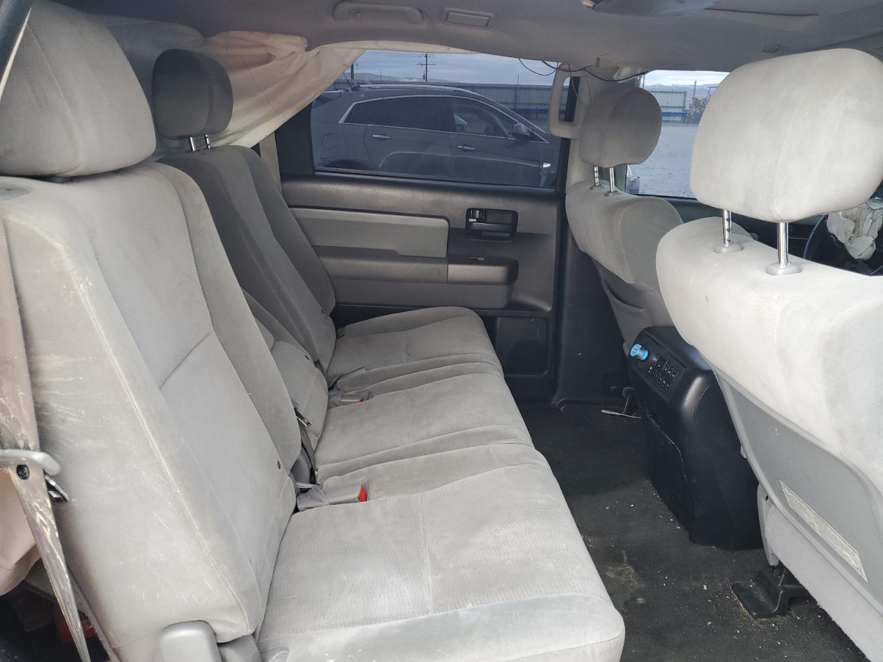 2012 Toyota Sequoia - Image 12