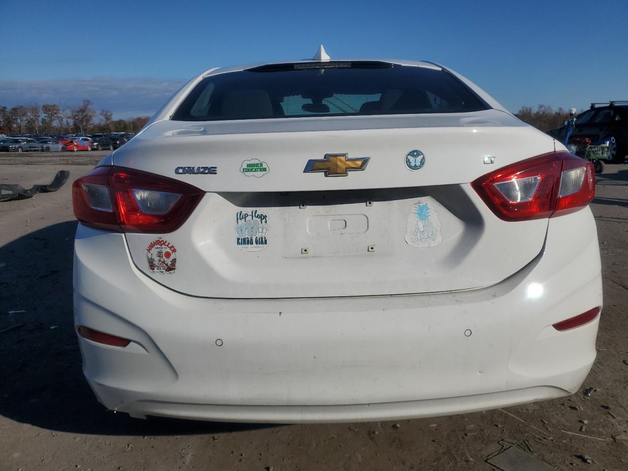 2019 Chevrolet Cruze - Image 6