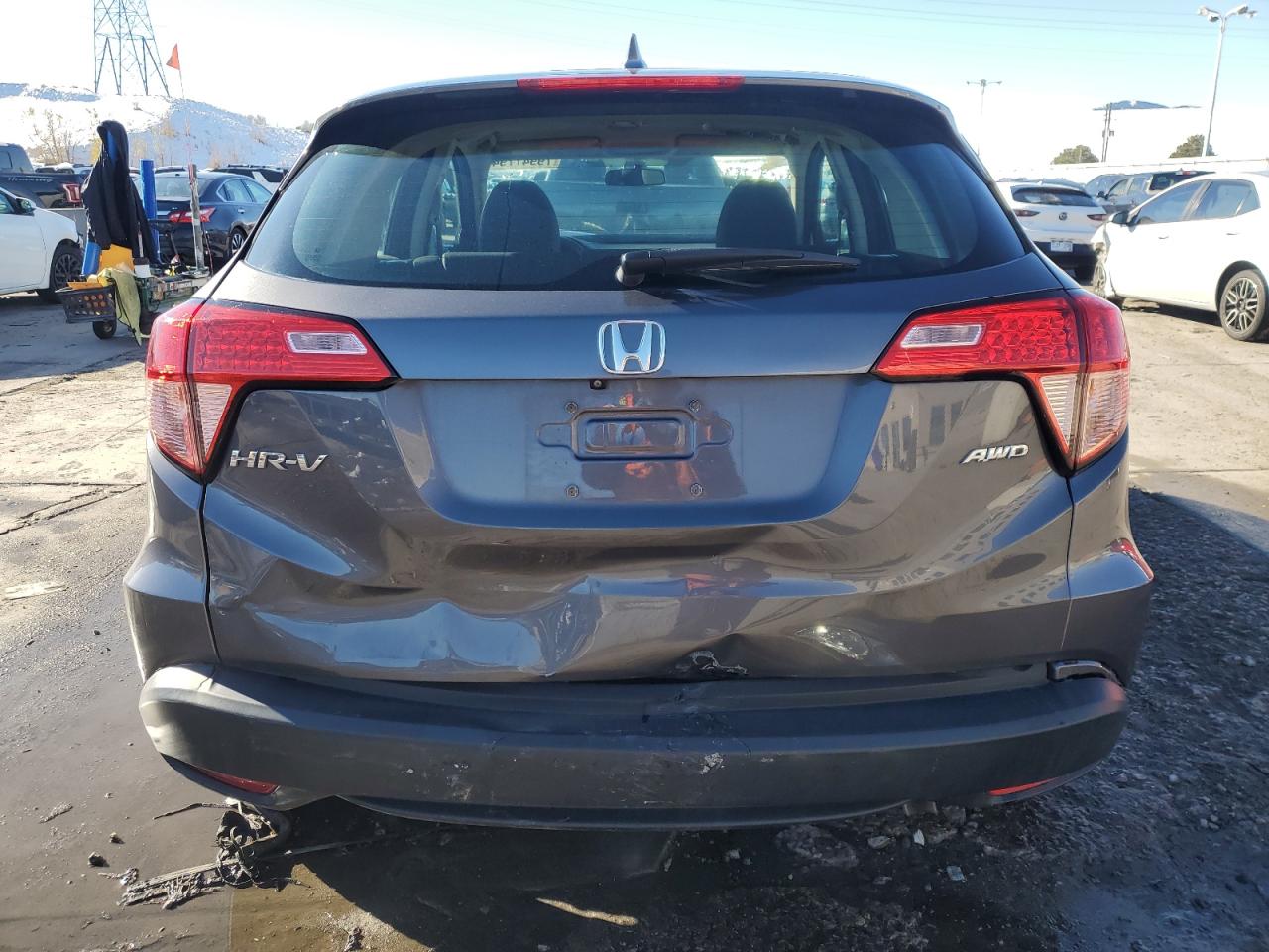 2018 Honda Hr-V Lx VIN: 3CZRU6H32JG711672 Lot: 79947794