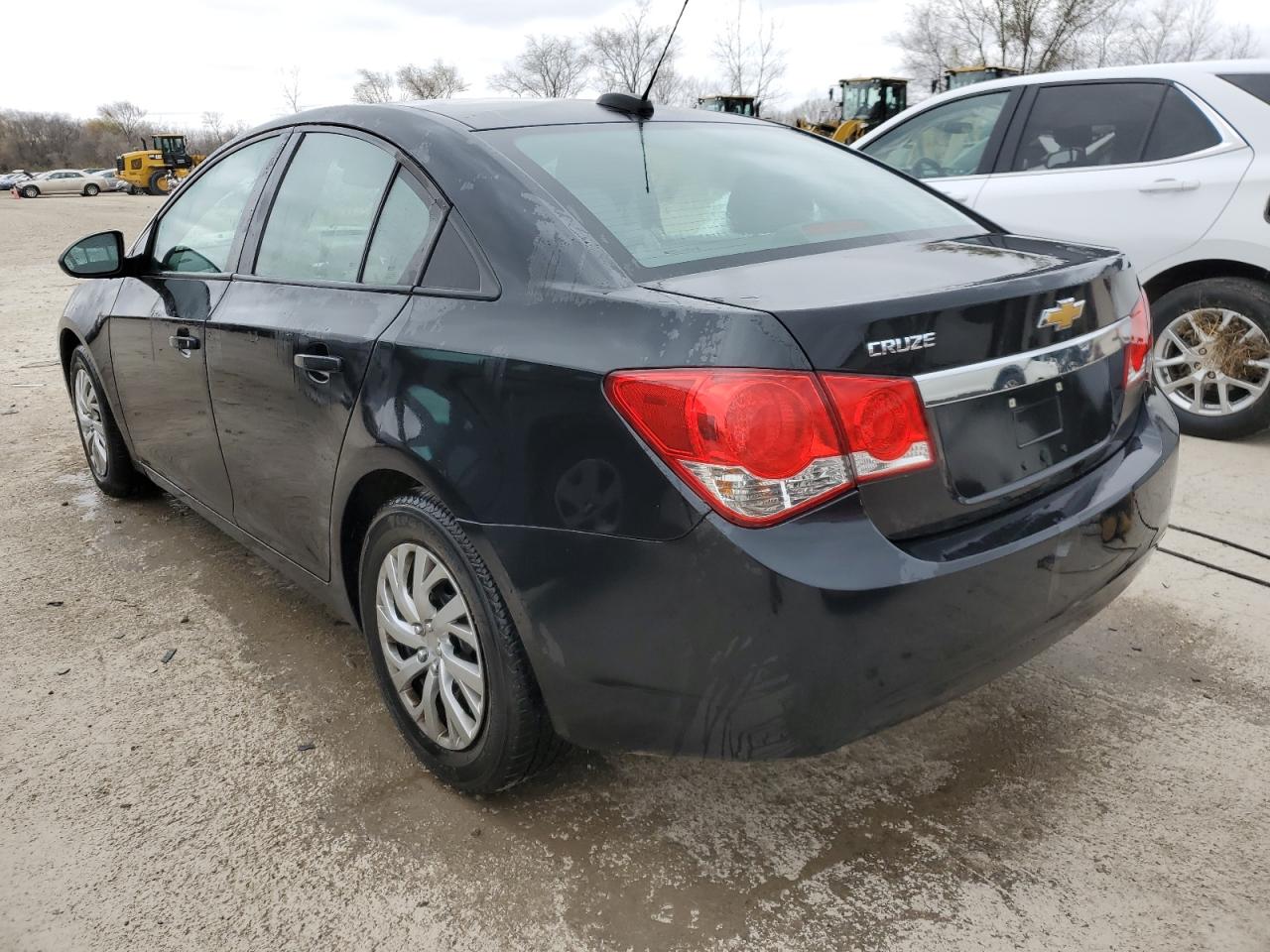 2016 Chevrolet Cruze - Image 2