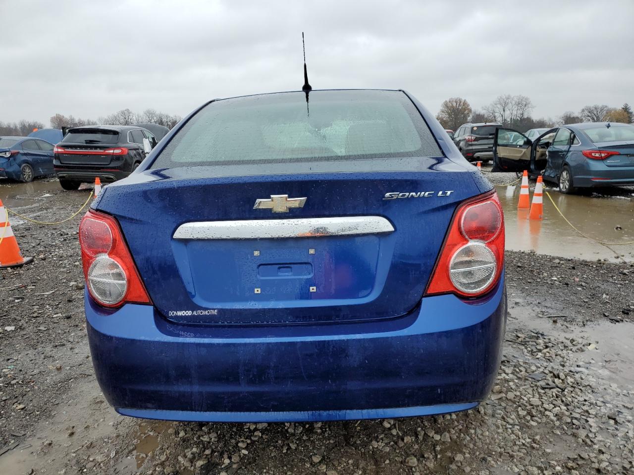 VIN 1G1JC5SH0D4203926 2013 CHEVROLET SONIC no.6