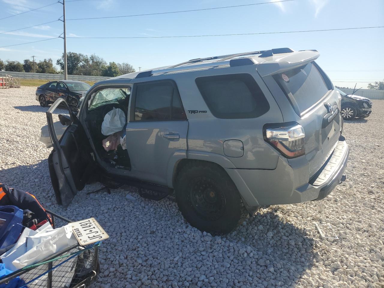 VIN JTEBU5JR8H5414726 2017 TOYOTA 4RUNNER no.2