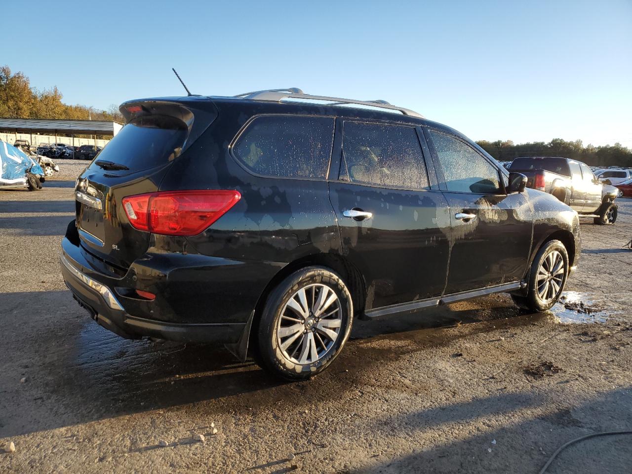 2017 Nissan Pathfinder S VIN: 5N1DR2MN0HC614710 Lot: 80965544