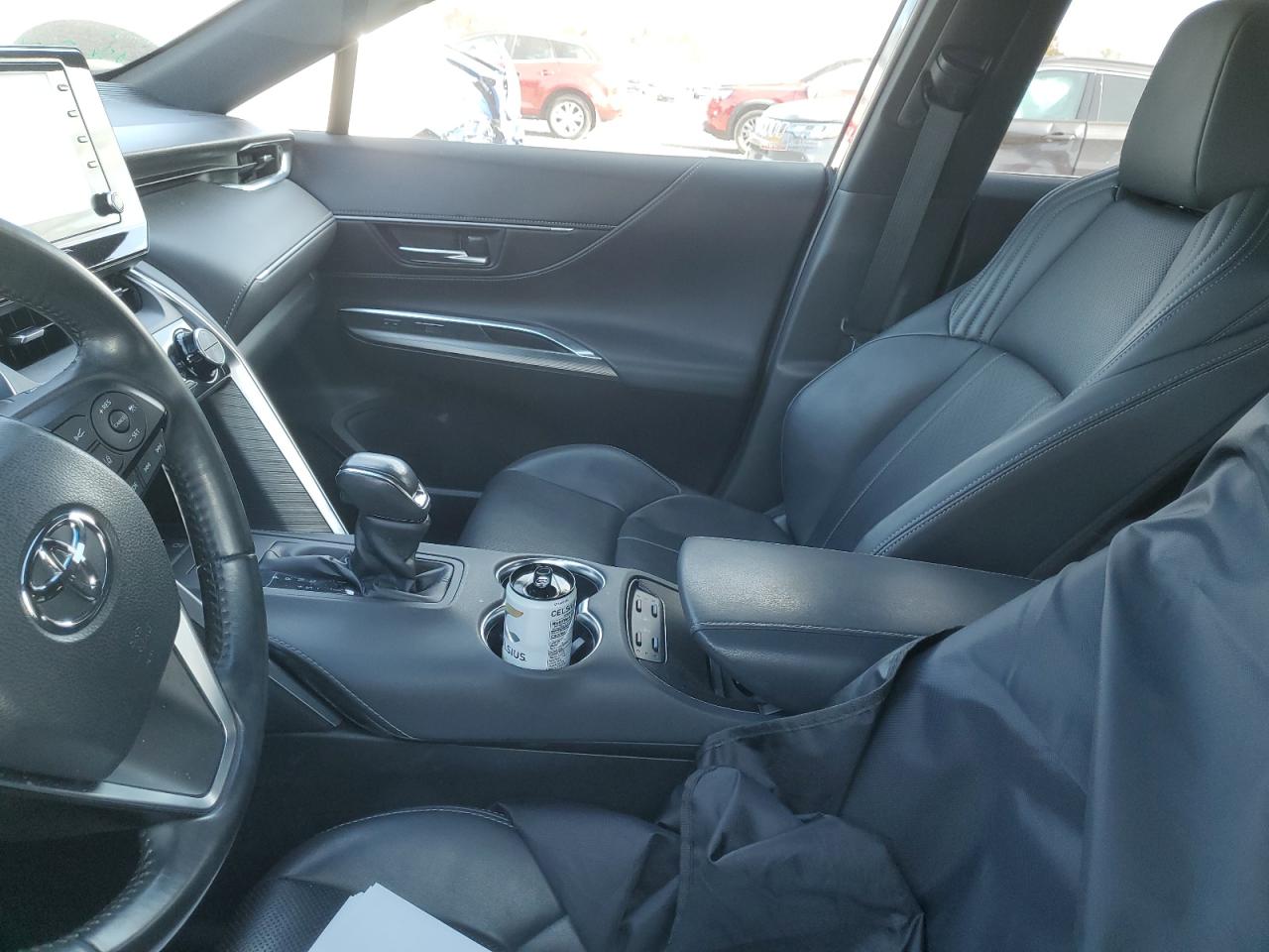 2021 Toyota Venza - Image 7