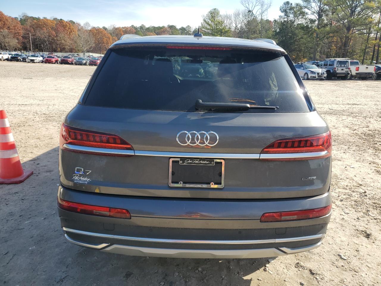 2021 Audi Q7 - Image 6