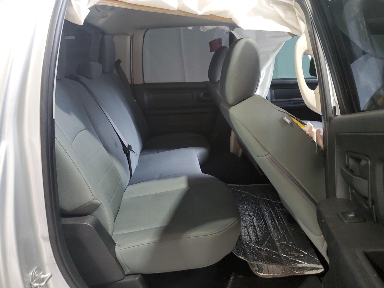 2018 RAM 1500 - Image 10