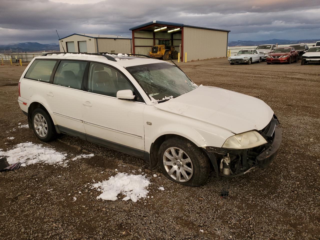 2002 Volkswagen Passat - Image 4