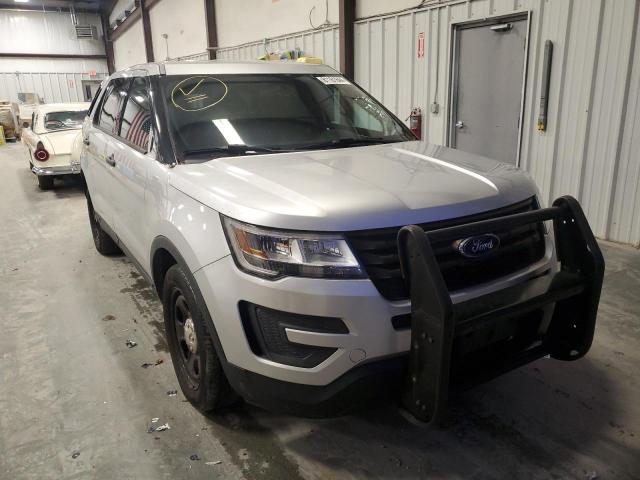  FORD EXPLORER 2018 Srebrny