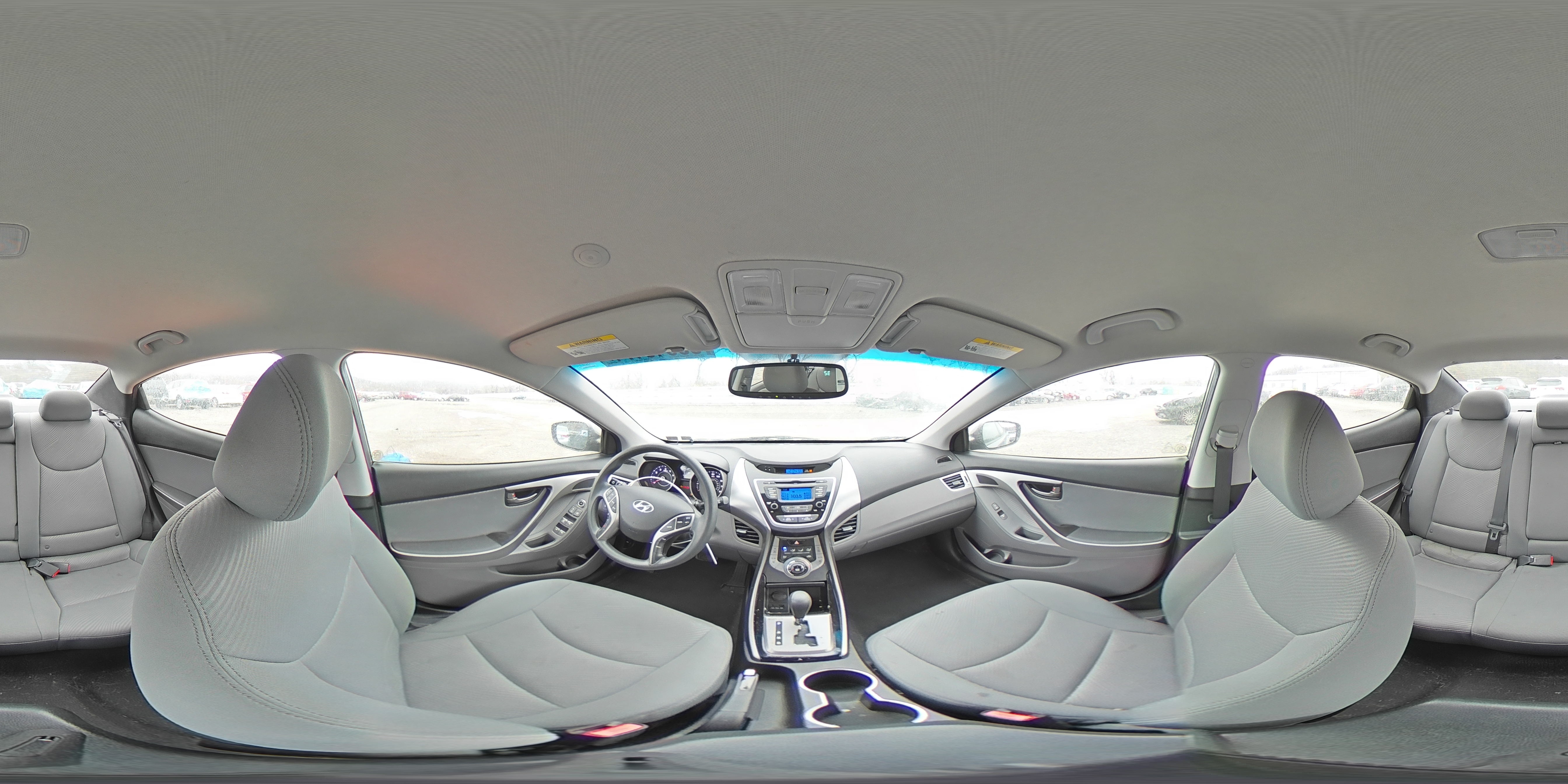 2013 Hyundai Elantra - Image 13