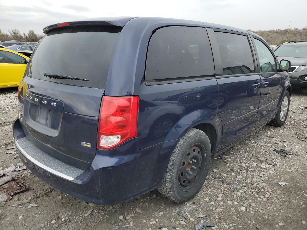 2016 Dodge Caravan - Image 3