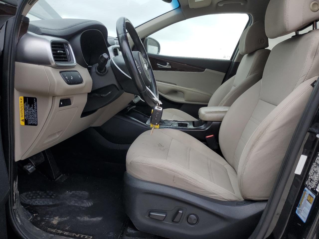 2017 Kia Sorento - Image 7