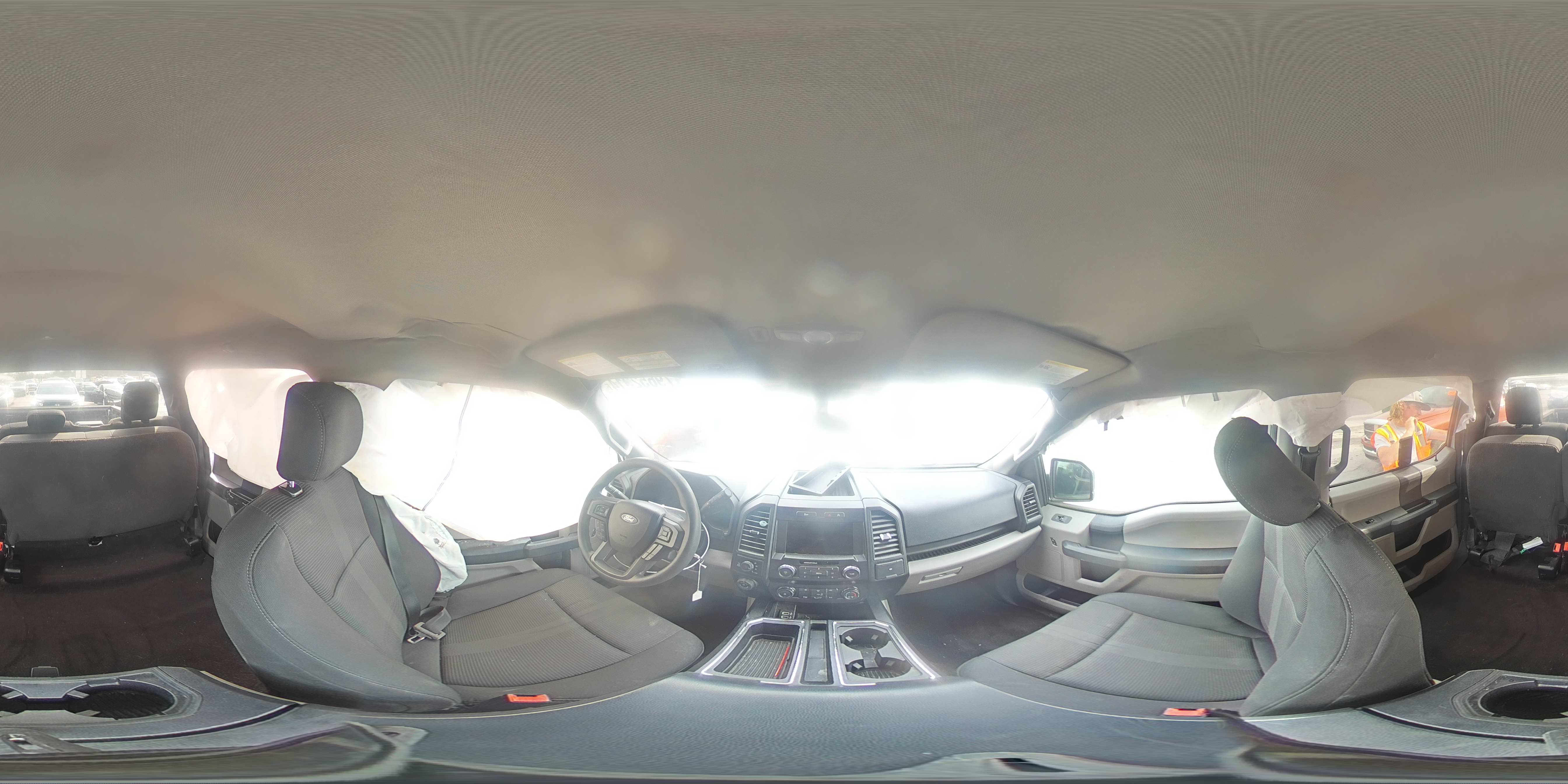 2019 Ford F-150 - Image 12