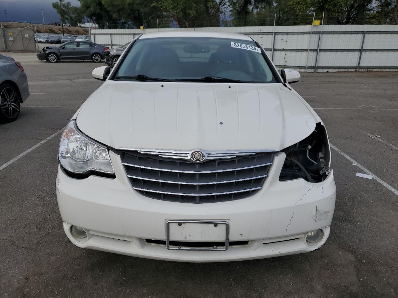 2008 Chrysler Sebring - Image 5