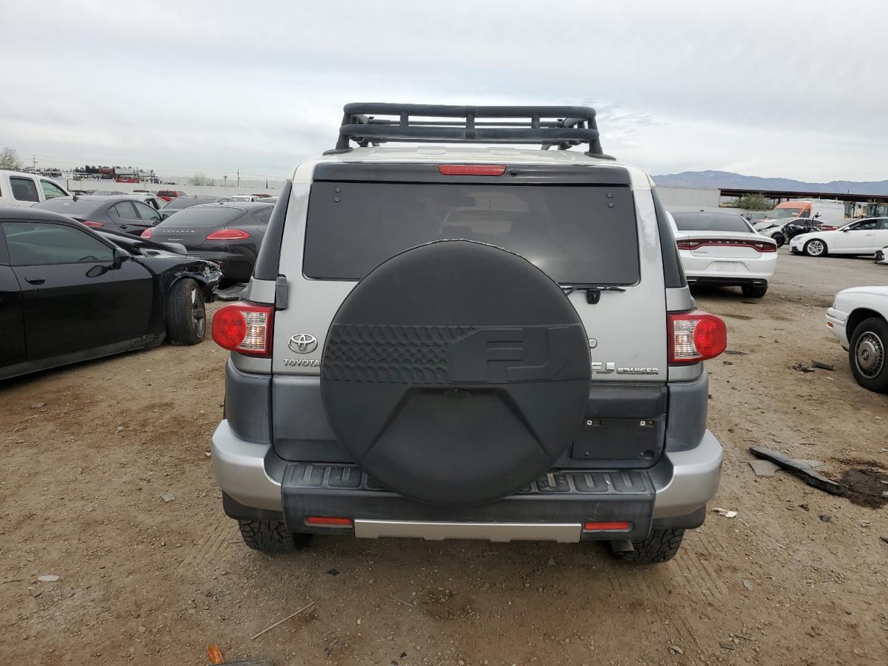 2010 Toyota Fj Cruiser VIN: JTEBU4BF8AK072460 Lot: 82450204