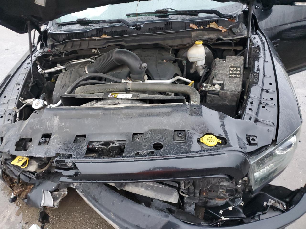 2016 RAM 1500 - Image 12