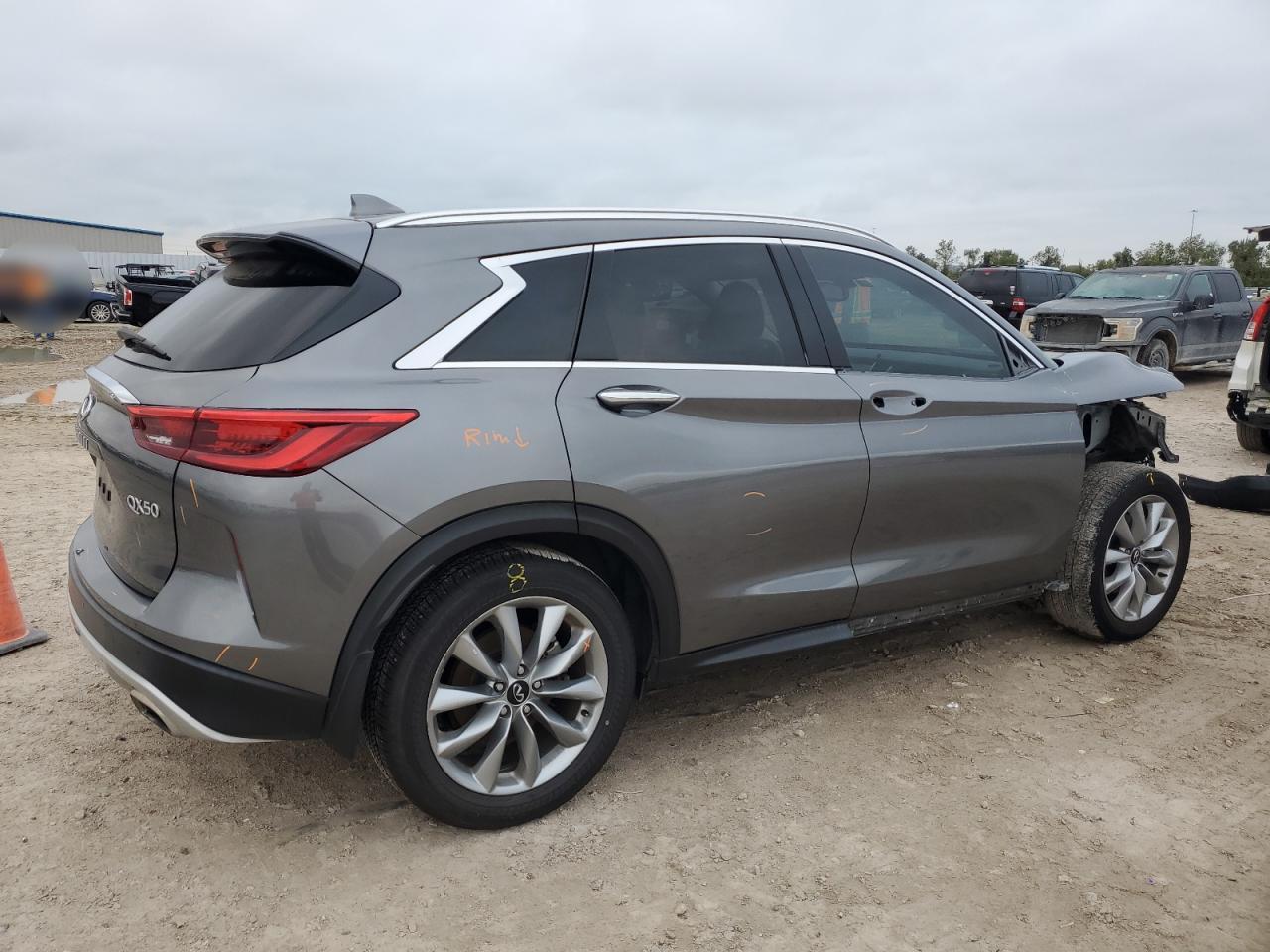 2021 Infiniti QX50 - Image 4