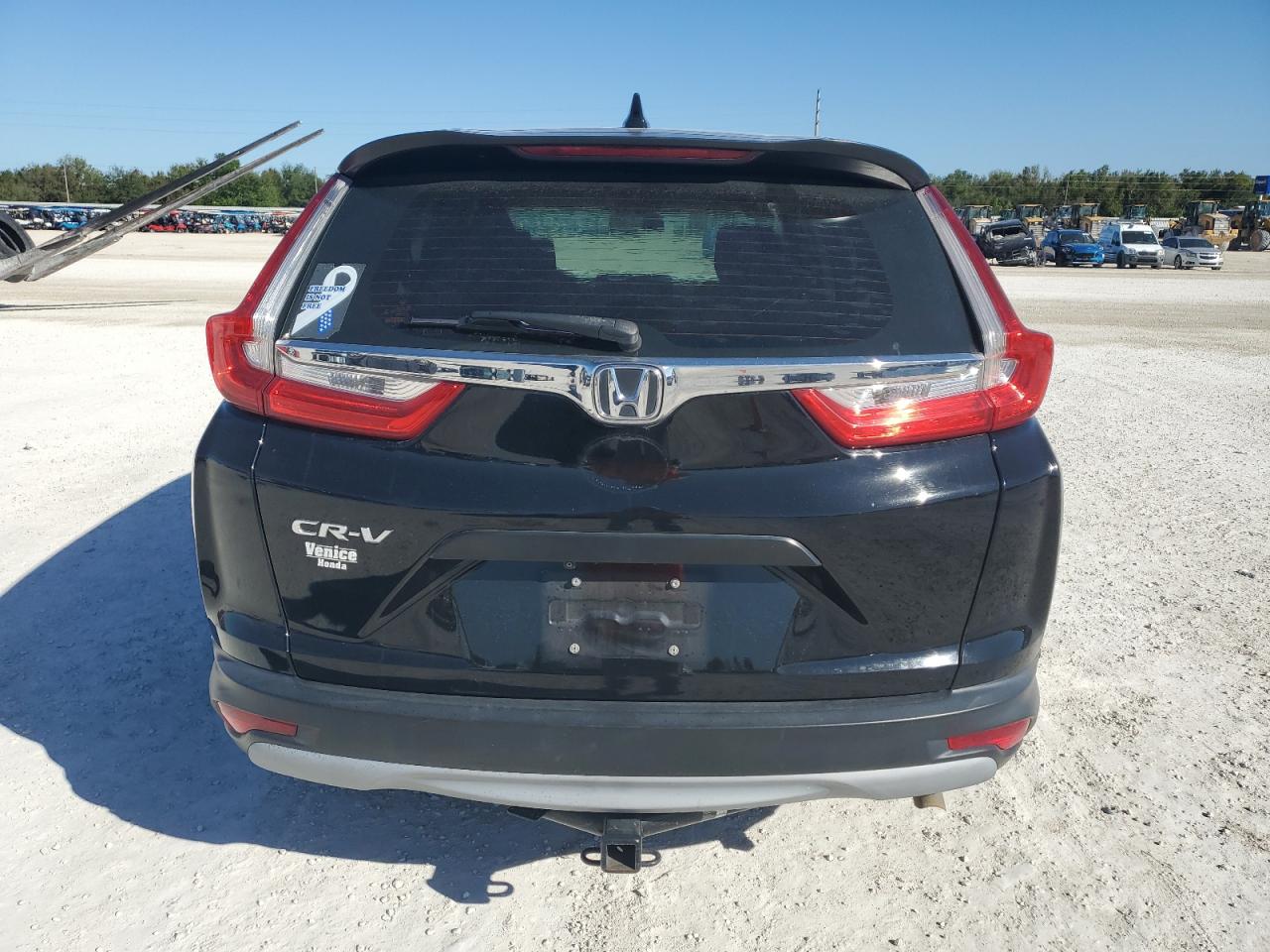 2017 Honda Cr-V Lx VIN: 7FARW5H37HE000774 Lot: 82059374