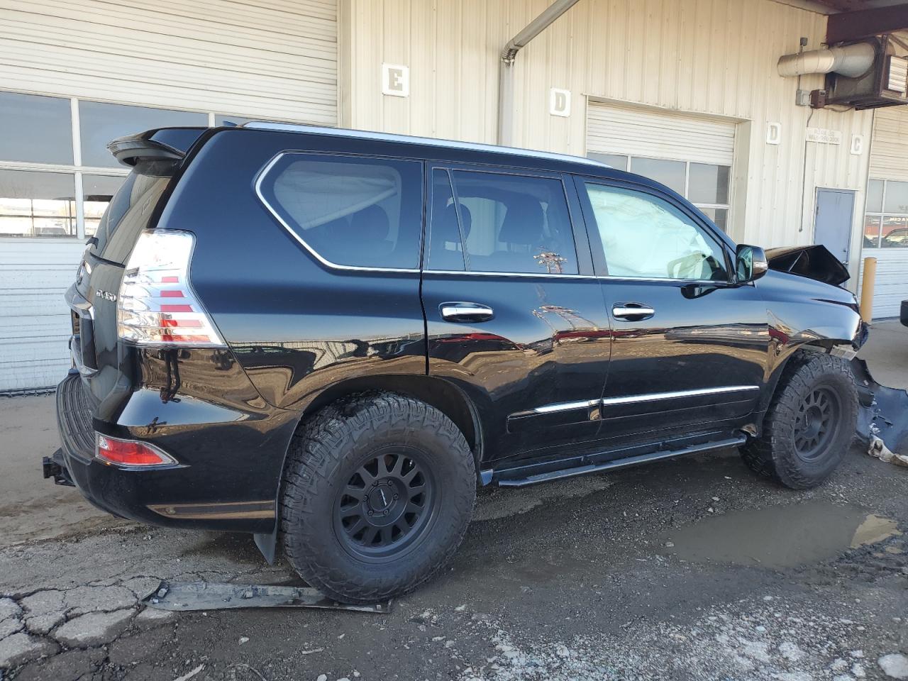 2018 Lexus GX - Image 3