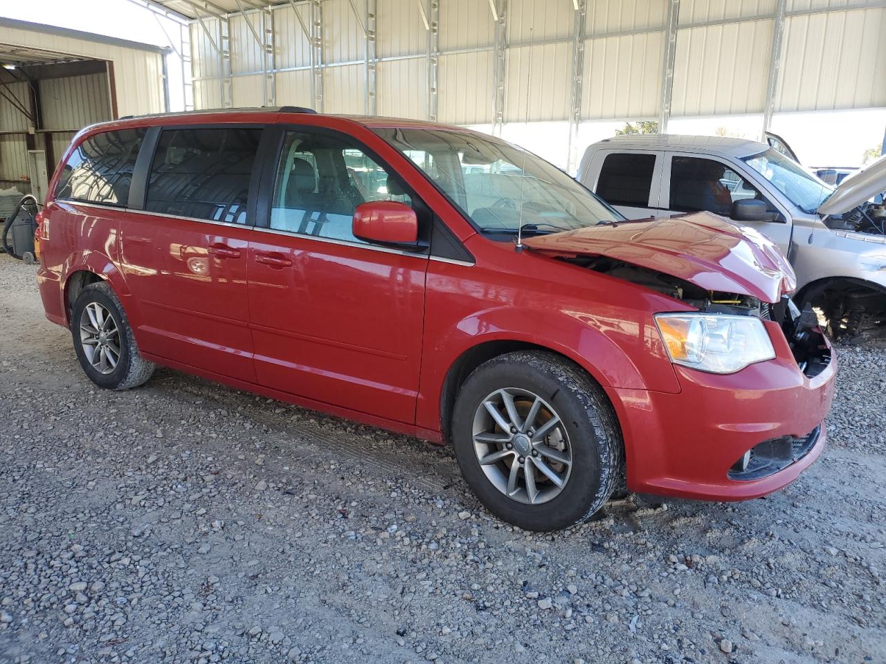 2015 Dodge Caravan - Image 4